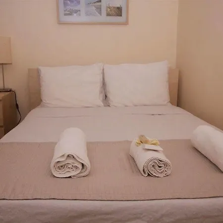 Room945 Hotel